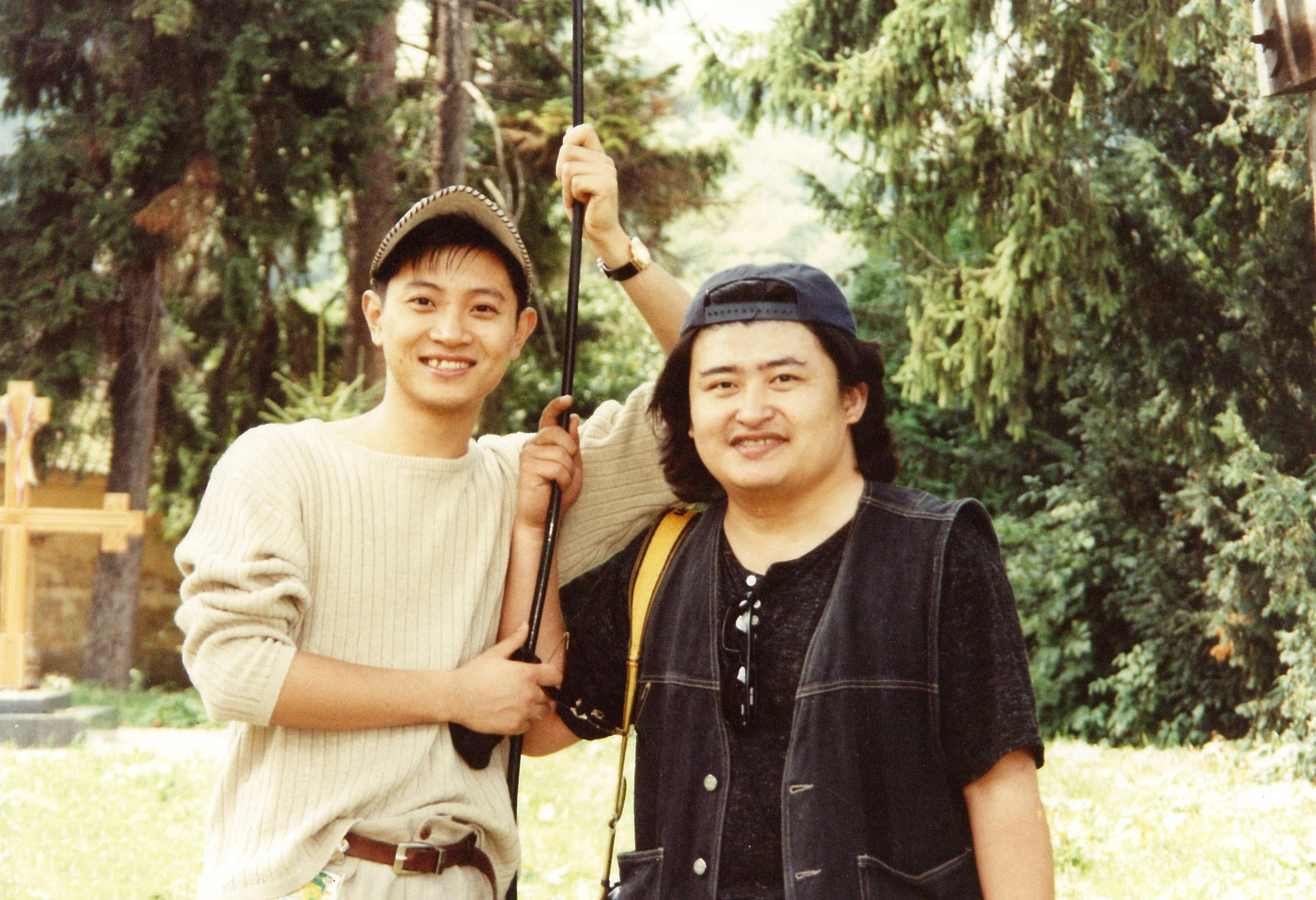 初恋瞿颖，拒绝上春晚，52岁未婚无子，罗中旭如今怎样了？