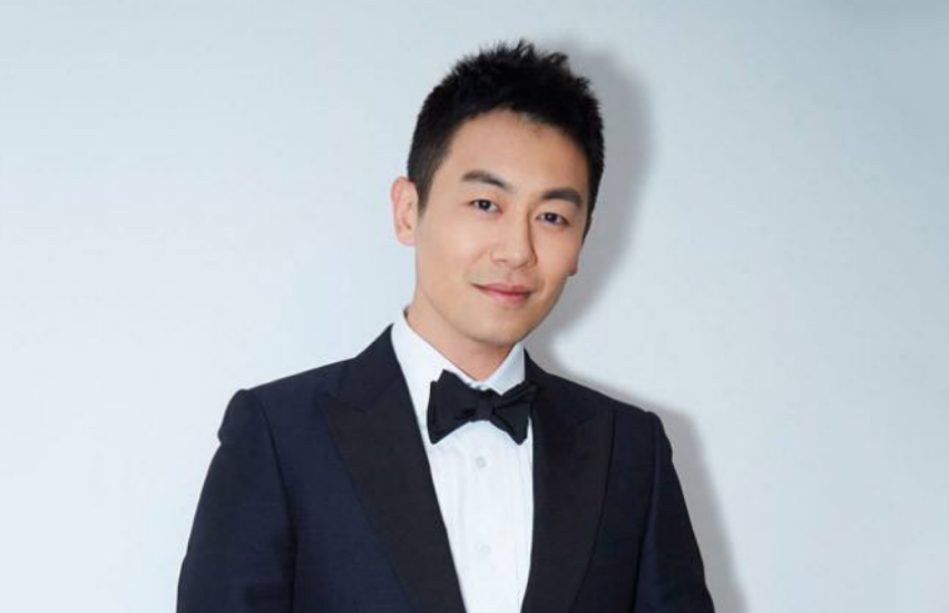 沈佳妮：体操运动员转行当演员，30岁嫁29岁朱亚文生两女被当成宝