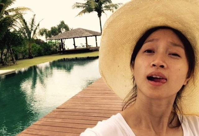 沈佳妮：体操运动员转行当演员，30岁嫁29岁朱亚文生两女被当成宝