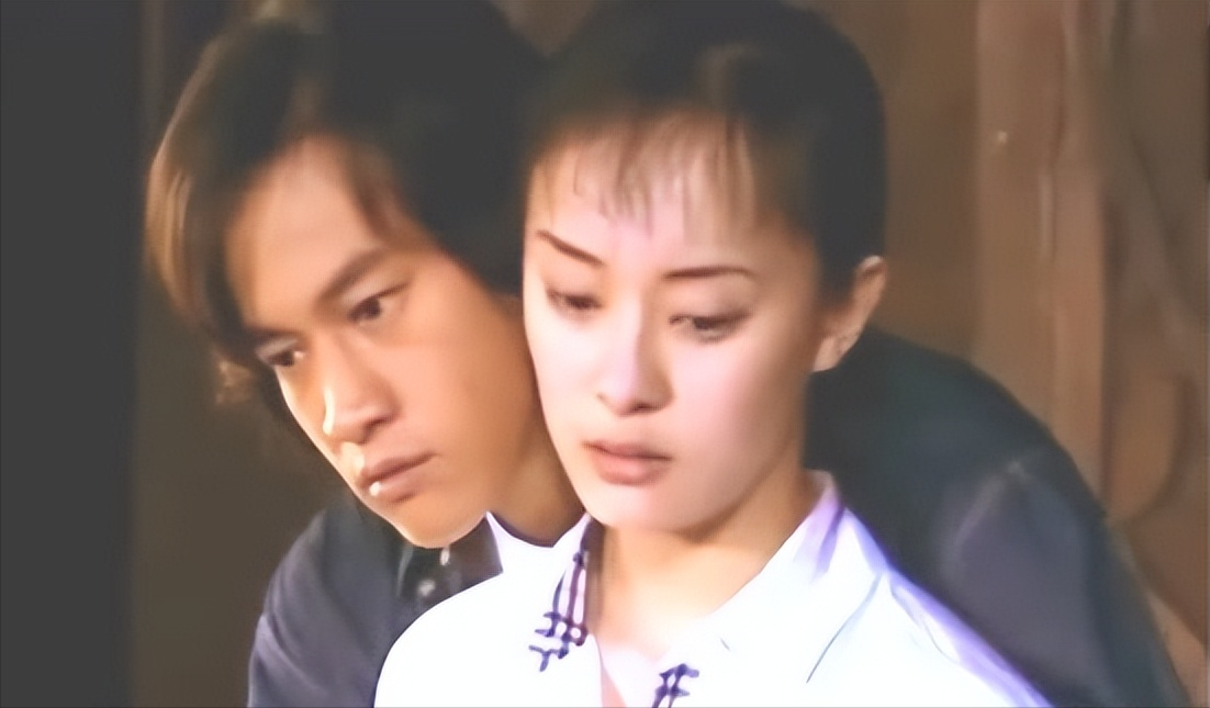 丰富情史的背后，藏着一个自卑的灵魂-何润东个人资料简介