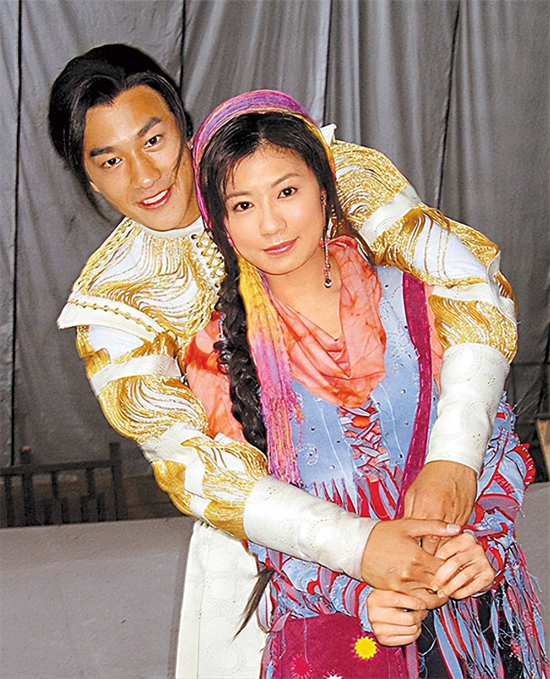 丰富情史的背后，藏着一个自卑的灵魂-何润东个人资料简介