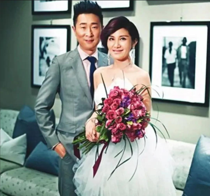 知名演员周冬齐：稀里糊涂嫁给林永健，恩爱18年生一子，幸福美满