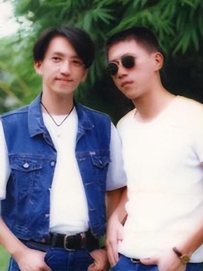 林志炫个人资料简介(林志炫:坚持初心,用心歌唱的情歌王子)