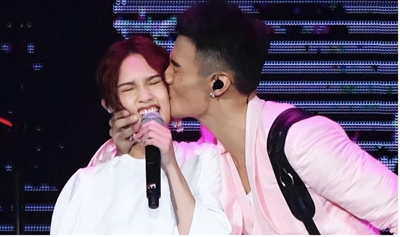 杨丞琳个人资料简介及家庭背景(全能教主 杨丞琳,她的家庭和背景今天就来扒一扒)