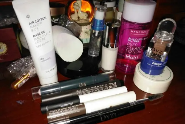 飞机上可以带化妆品,上飞机可以带化妆品护肤品100ml图4