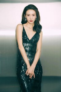 ​金晨个人资料简介及照片（“鲜肉收割机”“女海王”—— 金晨）