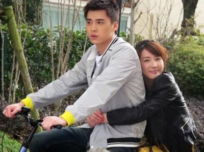 ​方安娜个人资料简介(李易峰方否认与方安娜恋情 方安娜个人资料照片)