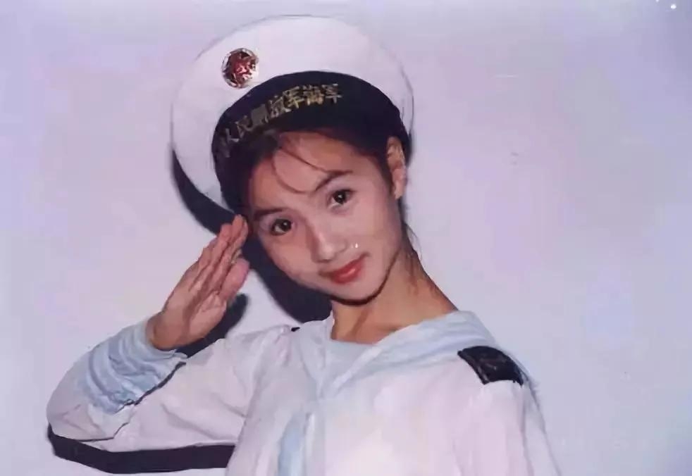 演员陈好个人资料:31岁嫁富豪,婚后连生3子,如今45岁依旧是“万人迷”