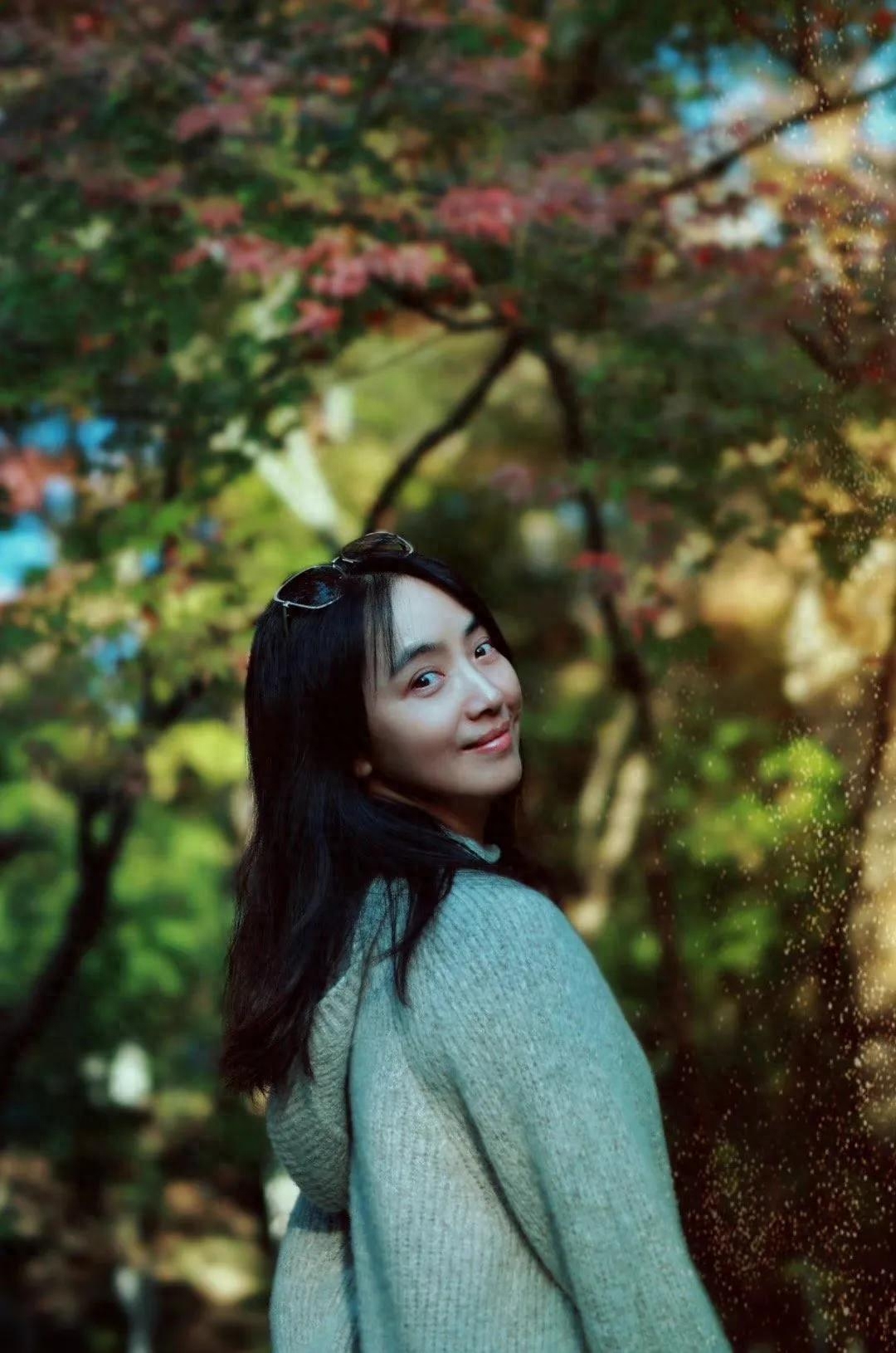 演员徐洪浩个人资料 :娶小10岁妻子,戏里演父女,戏外恩爱惹人羡