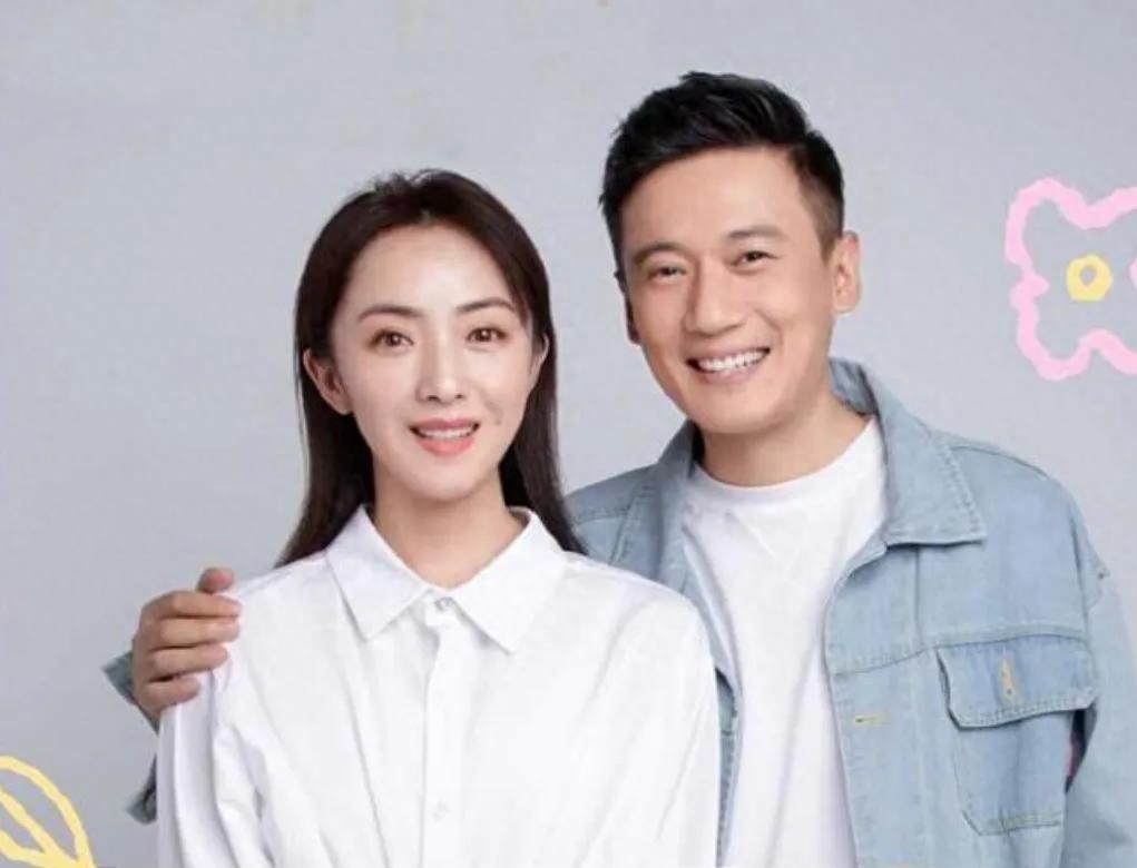 演员徐洪浩个人资料 :娶小10岁妻子,戏里演父女,戏外恩爱惹人羡