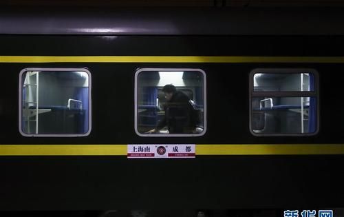 z21次列车是高铁吗