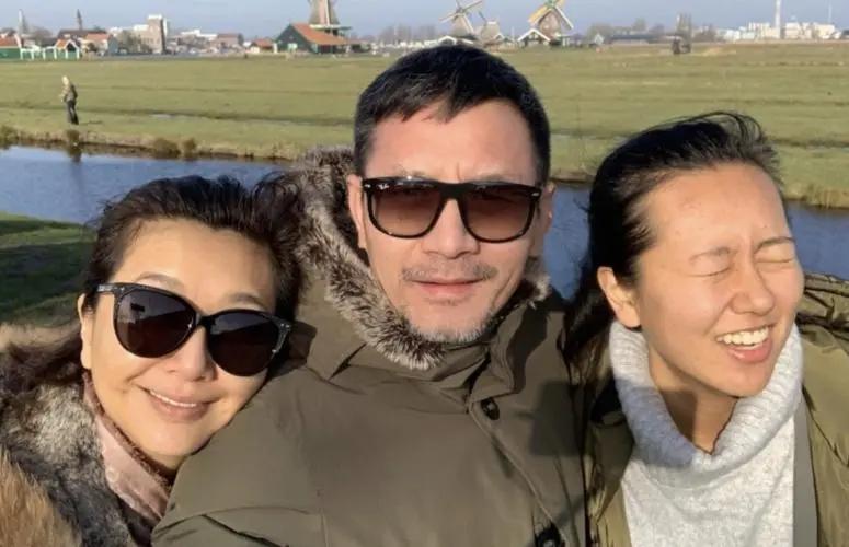 田震是哪国国籍,8位移居国外的明星有谁