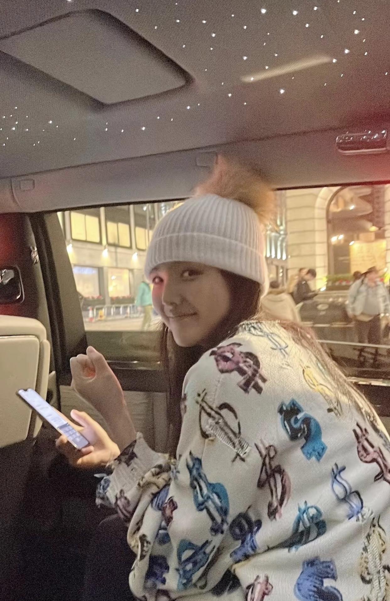 田震是哪国国籍,8位移居国外的明星有谁