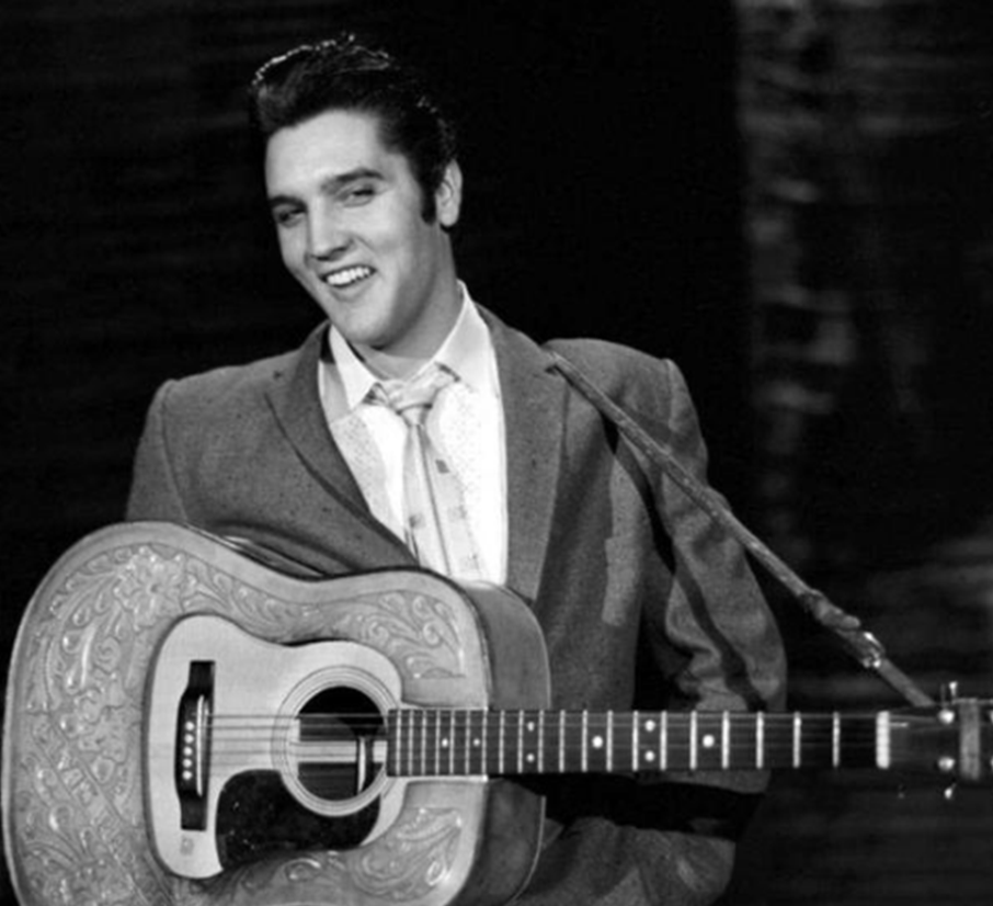 猫王是谁(20岁成名，42岁猝死，被曝睡了3000个女人，猫王的一生传奇又混乱)