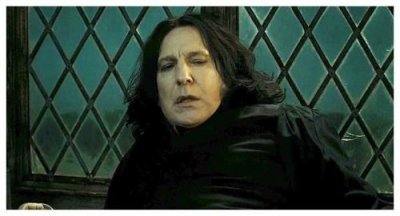 ​斯内普小时候是谁演的