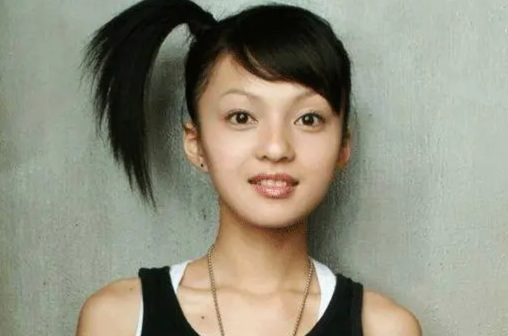 遇亲情背叛的张韶涵有多坚强?生活从零开始,靠姐妹帮助没睡路边