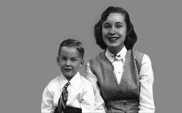 特朗普年轻时:帅气多金,军校里的“大众情人”,自认长得像猫王