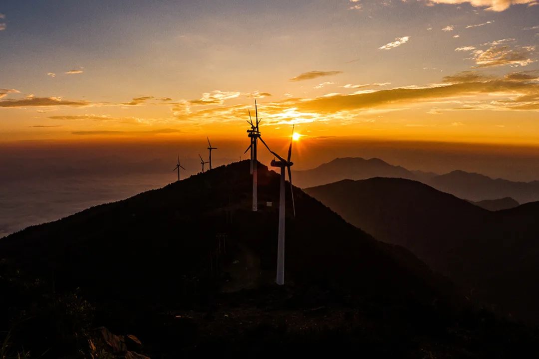 风力发电机一圈可以发多少度电(风力发电机一圈能发多少度电)