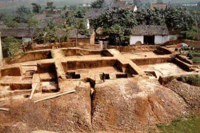 玉琮的用途和象征意义（玉琮是干什么用的）