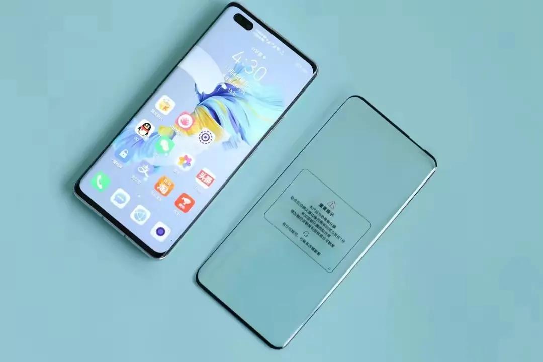 曲屏手机贴水凝膜好吗(曲屏手机贴什么膜比较好一点)