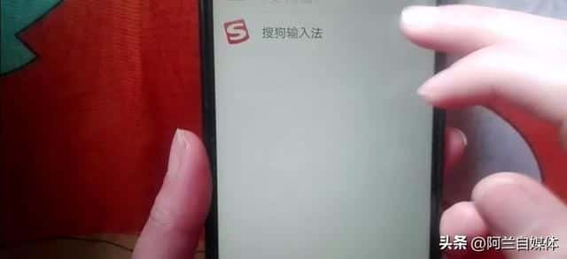 手机微信语音通话变声器怎么弄(直接让微信语音变声的)