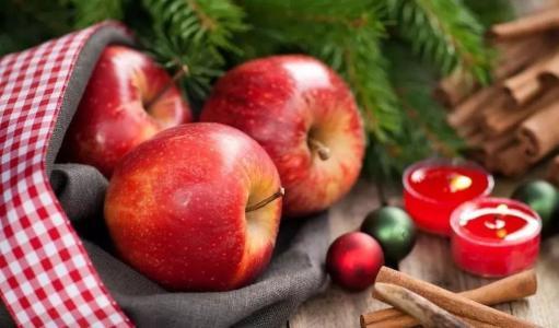 加力果和苹果哪个营养价值高(加力果和苹果哪个好吃)