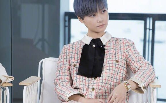 李宇春老公78岁是谣言(李宇春大婚是真的吗) 李宇春老公78岁是谣言(李宇春大婚是真的吗)