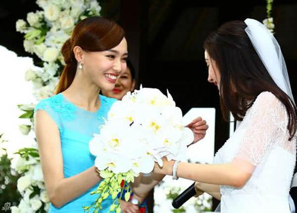 杨幂和唐嫣翻脸原因 :昔日中国好闺蜜为何形同陌路?