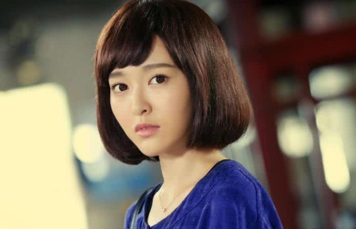 杨幂和唐嫣翻脸原因 :昔日中国好闺蜜为何形同陌路?