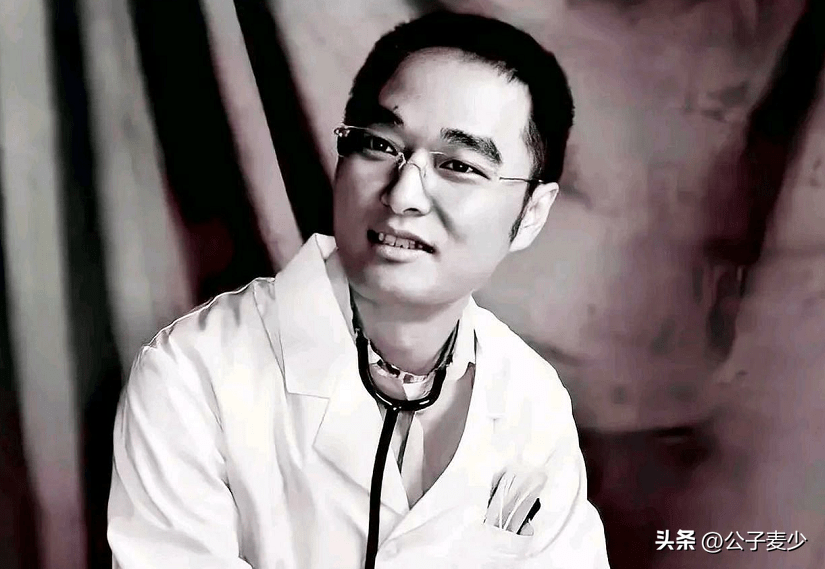 被人称作“俗不可耐”的冯唐,他到底有多厉害?