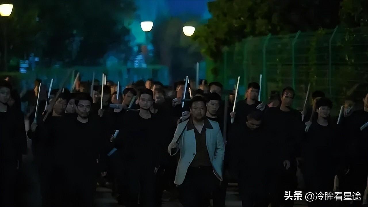 《狂飙》全剧最经典一幕!贾冰现场“瞎编”,导演一秒却都不得删