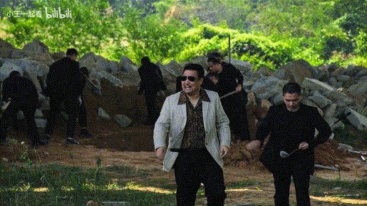 《狂飙》全剧最经典一幕!贾冰现场“瞎编”,导演一秒却都不得删