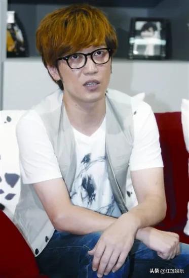 周传雄资料,1969年出生台湾,祖籍湖北荆州市公安县,代表作《黄昏》