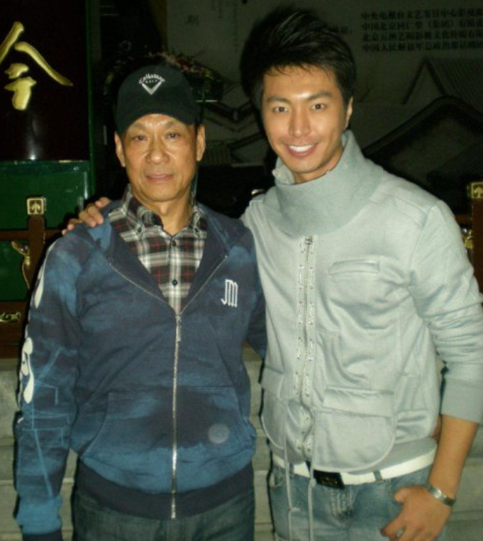 与结婚40年的妻子对簿公堂的国家一级演员王学圻,如今怎样了