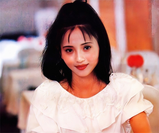 嫁普通丈夫恩爱30年的国家一级演员陶慧敏称:女儿让她欢喜让她忧