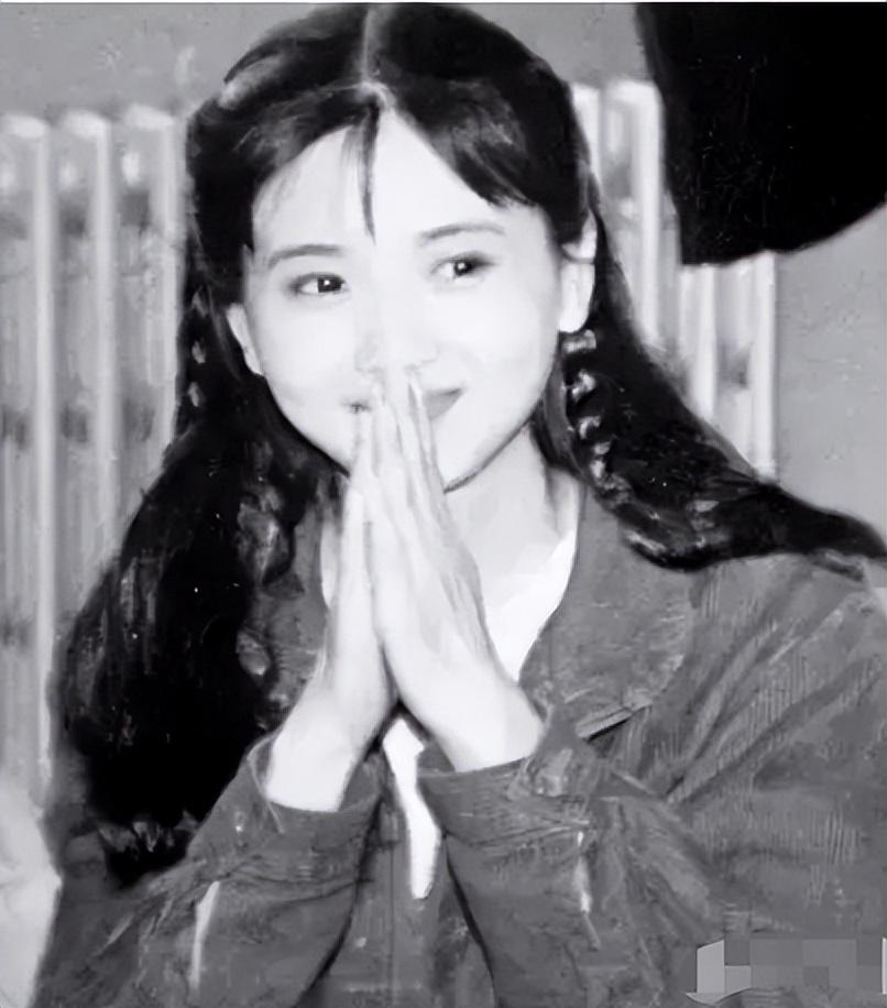 嫁普通丈夫恩爱30年的国家一级演员陶慧敏称:女儿让她欢喜让她忧