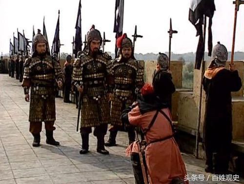 合肥之战留守城内的是哪位武将？合肥之战留守城中的是谁-第1张图片-