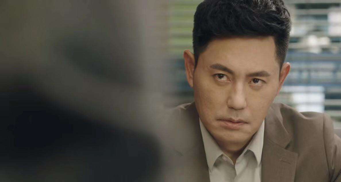 “蒙丹”牟凤彬大变样!现代剧演渣男,46岁帅出新高度