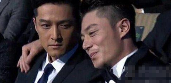 胡歌官宣已婚得女!老婆是素人,霍建华未送福,薛佳凝态度引热议