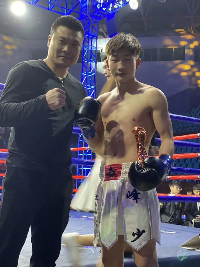 铁腿王边茂富简介 奋斗不止的铁腿王(8)