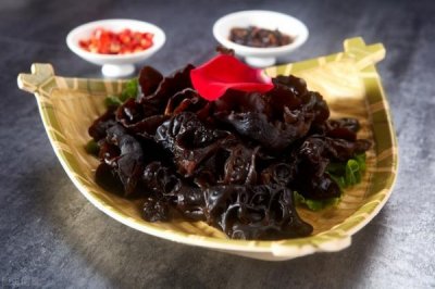 ​洋葱泡红酒什么人禁忌？洋葱泡红酒治什么病