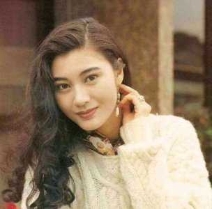 ​长脸适合什么发型女（判断长脸留什么发型好看的方法）