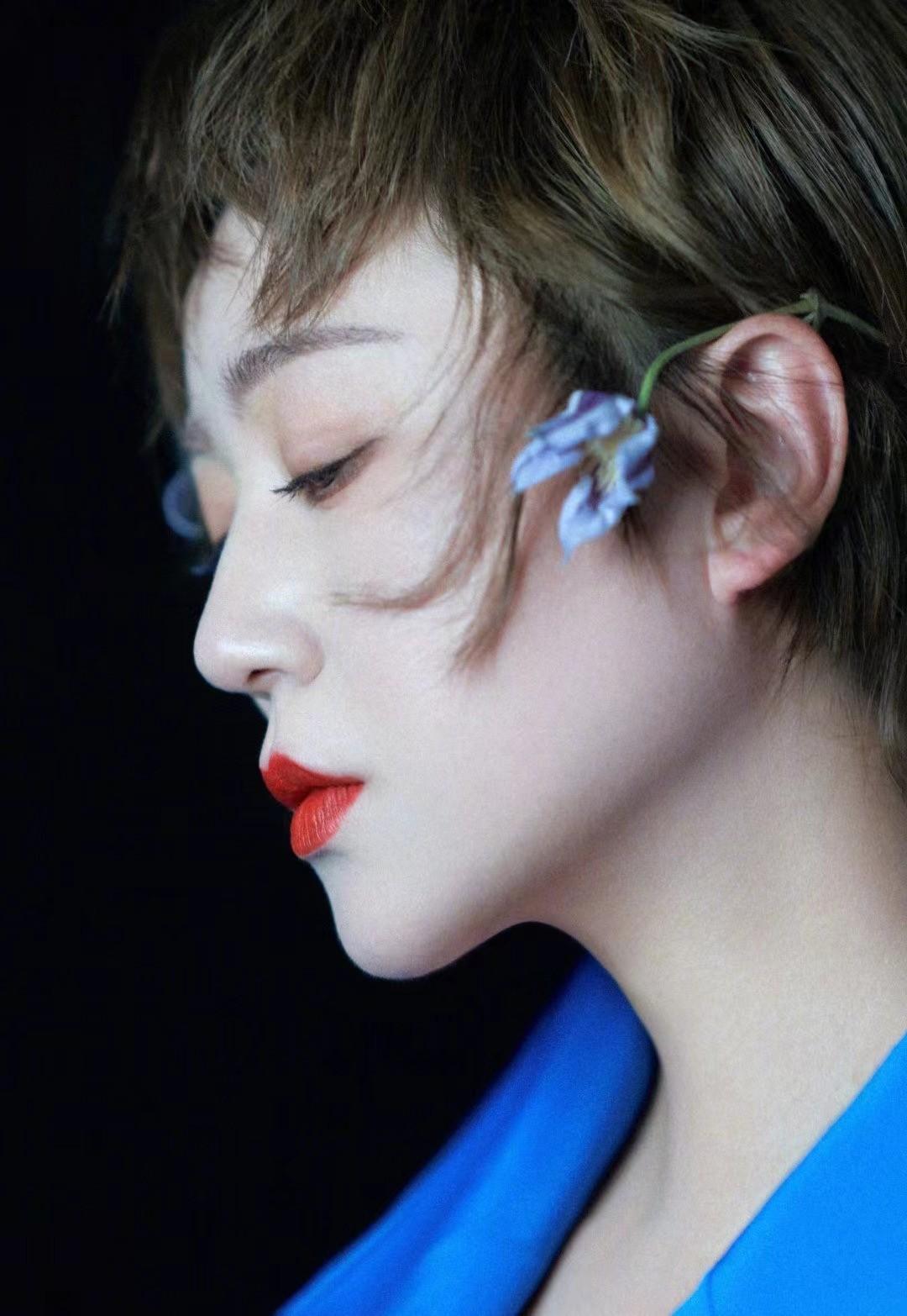 马丽主演票房破100亿!是中国首个百亿女影人,网友:用实力说话