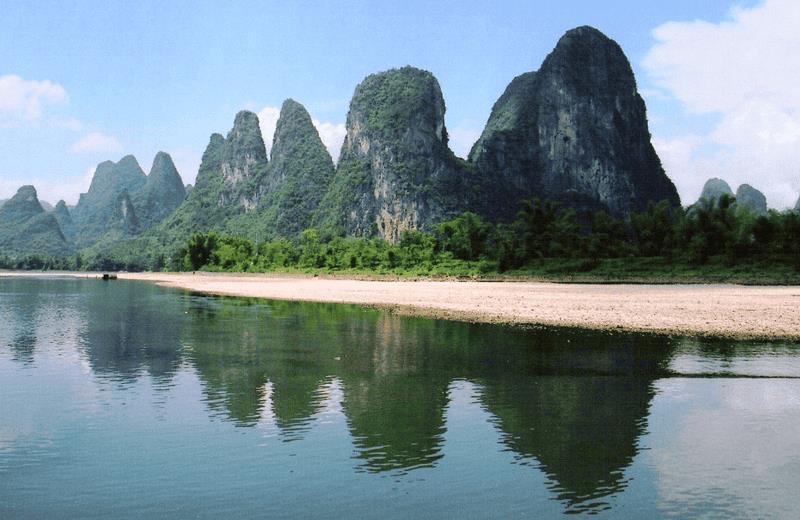 古诗词中关于音乐的诗句(描写音乐的诗句及赏析)