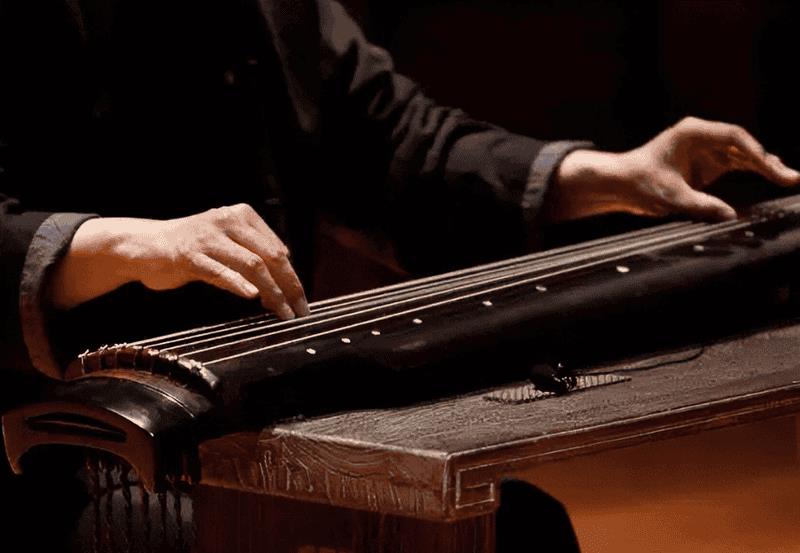 古诗词中关于音乐的诗句(描写音乐的诗句及赏析)