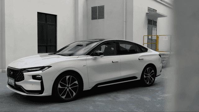 家用18万左右轿车(18万左右买什么车性价比最高)