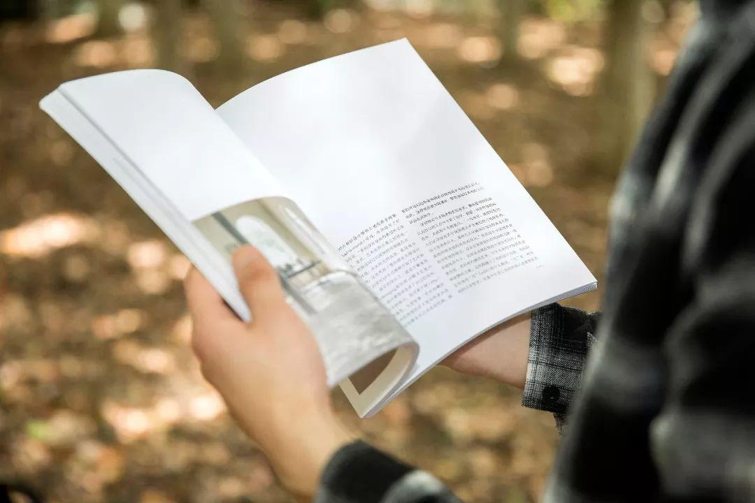 鲁滨逊漂流记中的人物及性格特点(鲁滨逊漂流记人物评价)