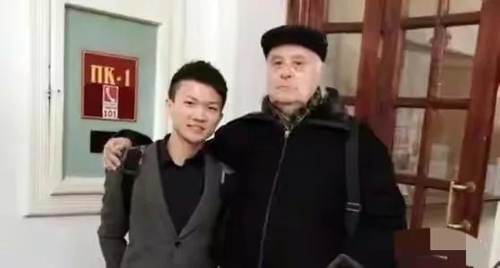 周深为何在64强被淘汰(周深中国好声音是哪一季哪一期)(图8) 周深为何在64强被淘汰(周深中国好声音是哪一季哪一期)(图8)