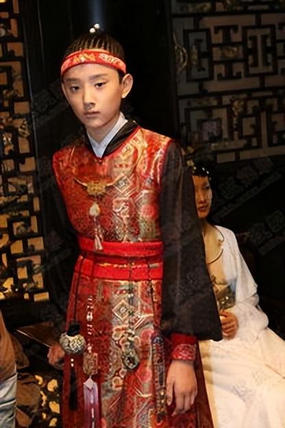 盘点十个明星发飙现场（耍大牌的七位明星）(52)