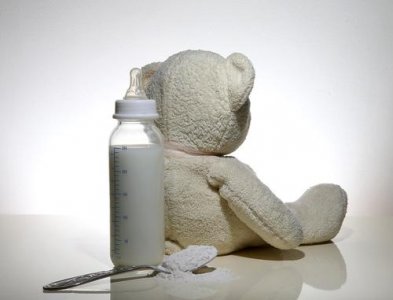 ​国外毒奶粉最新消息（海外频现毒奶粉）